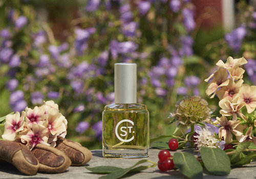 Fragrance Friday: St. Clair Scents’ Gardener’s Glove