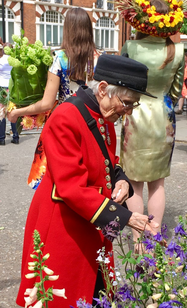 Perfume Chat Room, May&nbsp;6