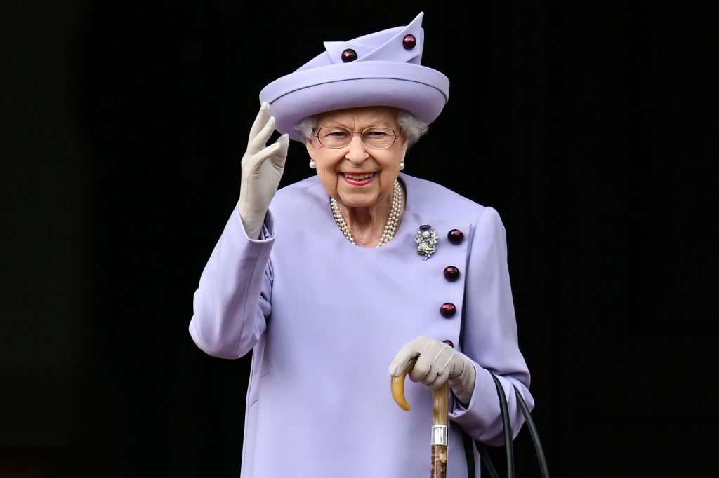 Queen Elizabeth II in lavender