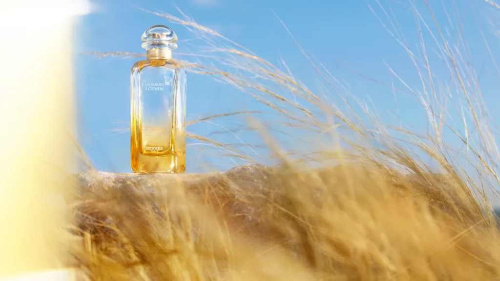 Fragrance bottle; Hermès' Un Jardin à Cythère.